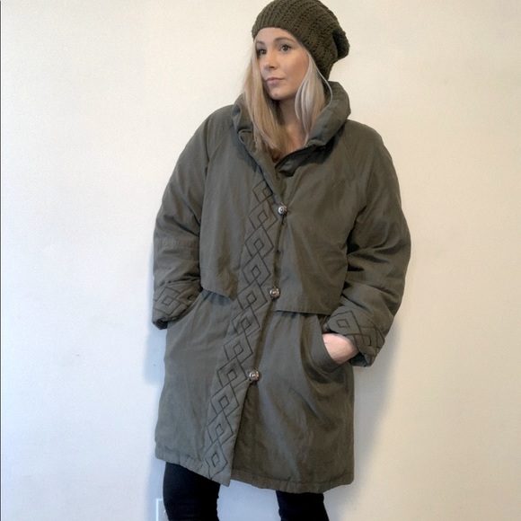 Jackets & Blazers - Vintage Quilted Forest Green Down Coat
